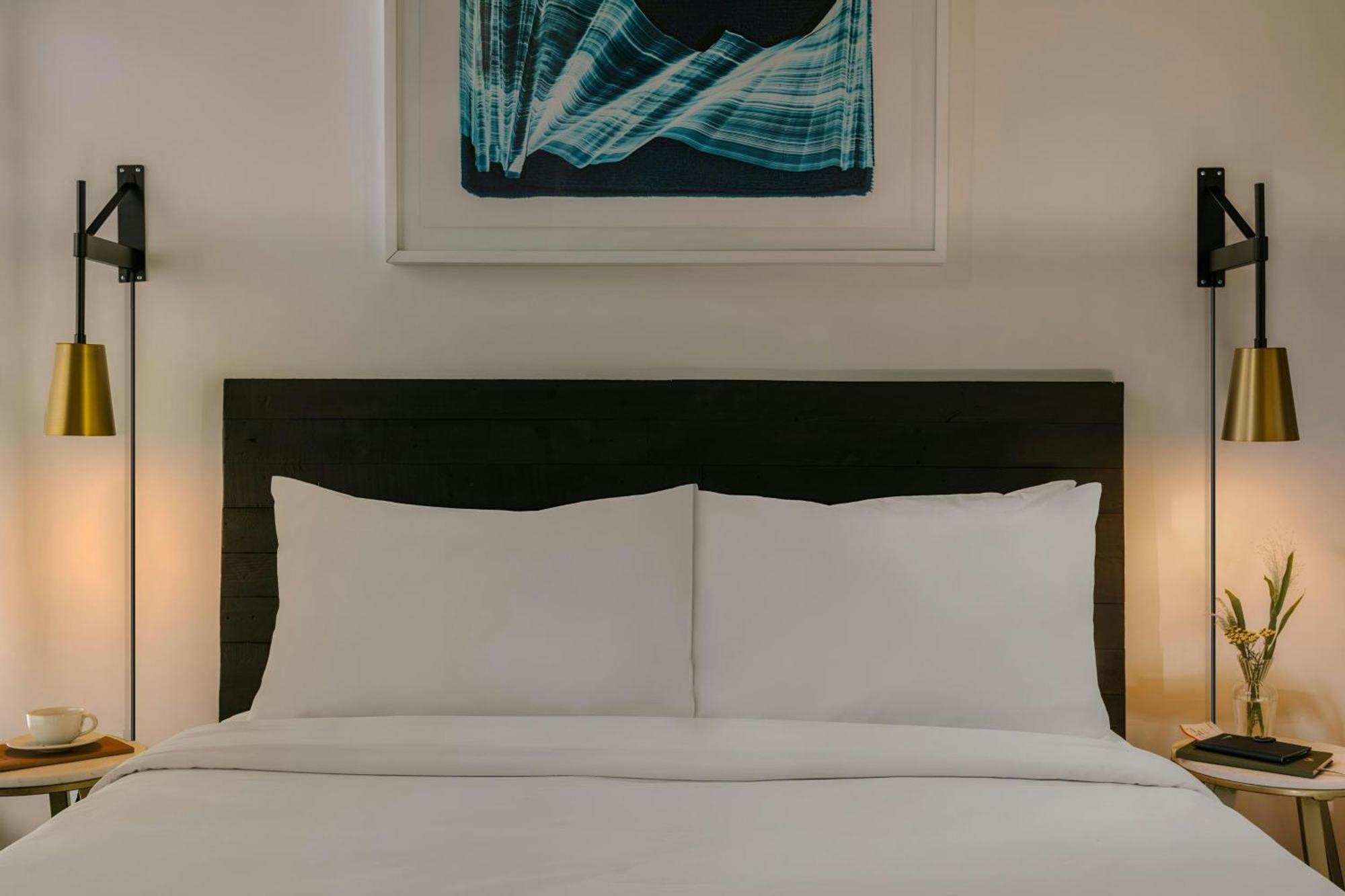 Sonder By Marriott Bonvoy Maisonneuve Downtown Apartahotel Montreal