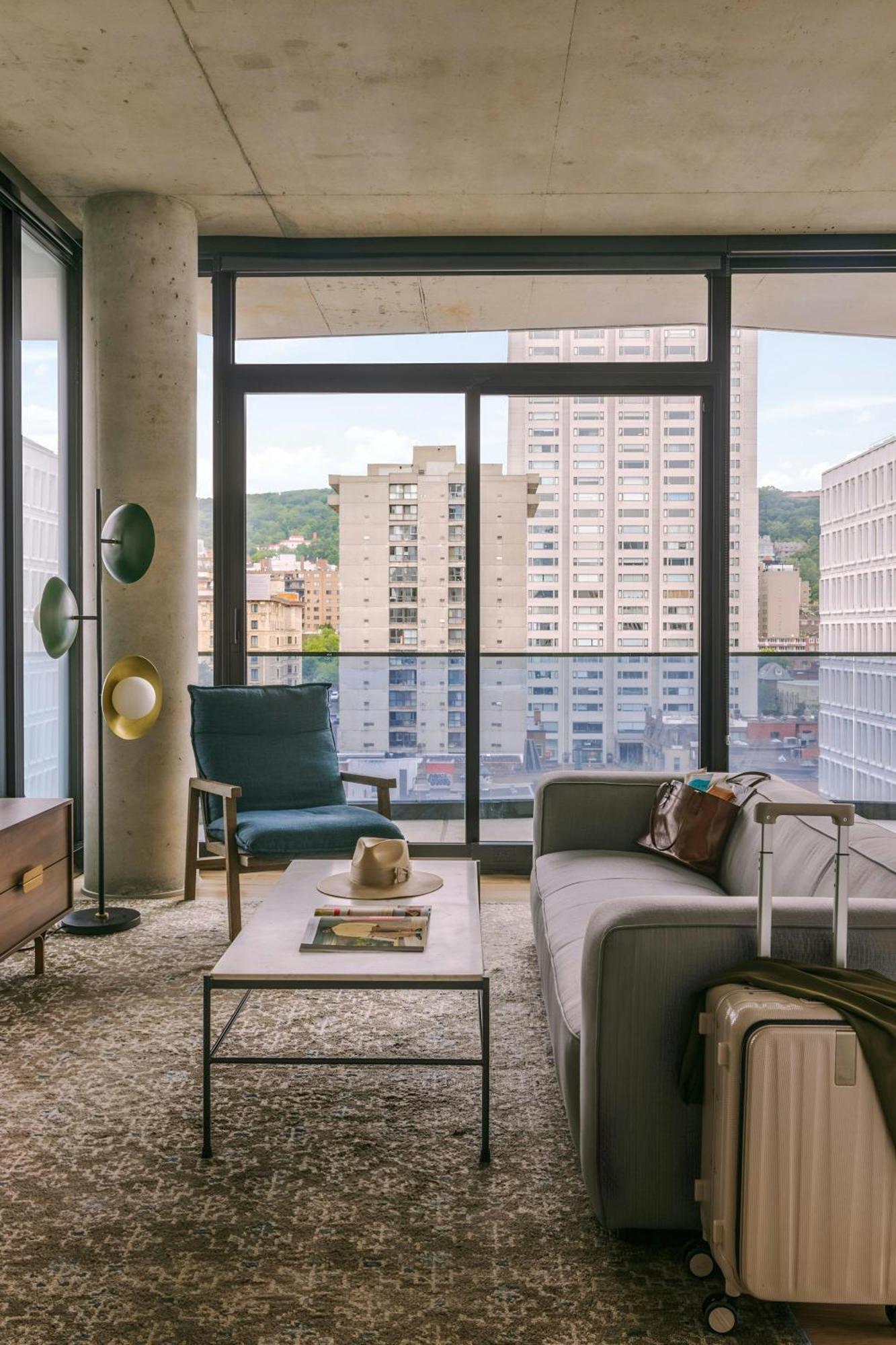 Sonder By Marriott Bonvoy Maisonneuve Downtown Montreal