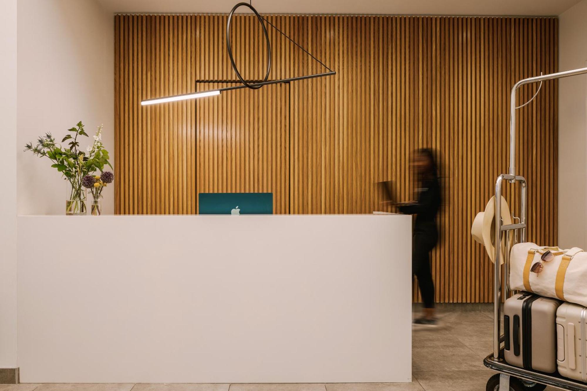 Sonder Maisonneuve Apartahotel 3*